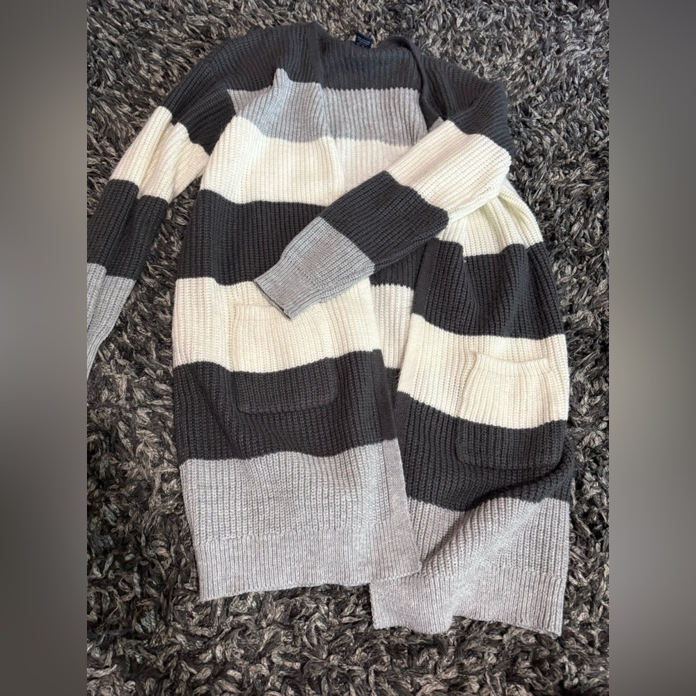 Elegant Striped Women's Cardigan